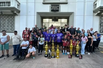  ESPORTE QUE TRANSFORMA E UNE MOCOCA!