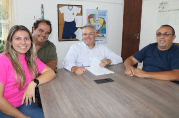 Eduardo Ribeiro Barison, Prefeito Municipal de Mococa, sanciona projeto de lei para instalação de reservatórios de coleta de água de chuva nos loteamentos