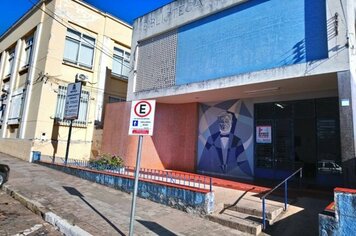 UTILIDADE PÚBLICA - Carteira de Trabalho é emitida pelo Posto de Atendimento ao Trabalhor (P.A.T.)