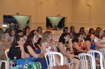 Programa Cooperjovem qualifica professores da Rede Municipal de Ensino