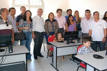 Maria Edna inaugura telecentro na Casa da Cultura “Rogério Cardoso”