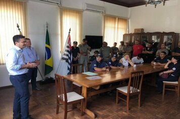 INFORMATIVO - Prefeito Municipal realiza reunião com integrantes da Guarda Civil Municipal (GCM)