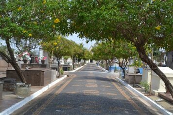 Cemitério Municipal de Mococa passa por reparos para o Dia de Finados