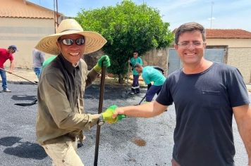 OPERÇÃO TAPA BURACOS CHEGA NO BAIRRO FRANCISCO GARÓFALO