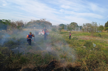  DEFESA CIVIL DE MOCOCA AGE RÁPIDO NO COMBATE A INCÊNDIO NO BAIRRO NENÊ PEREIRA LIMA!