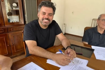  PREFEITURA DE MOCOCA FIRMA TERMO DE CONVÊNIO COM A APAE