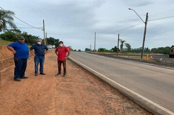PREFEITURA DE MOCOCA RETOMA AS OBRAS NA ROTATÓRIA DE IGARAÍ.