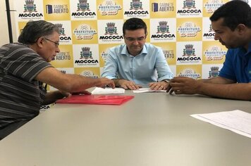 Dr. Wanderley Martins recebe atletas que estão disputando os Jogos Regionais 2018