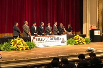 Prefeito de Mococa e servidores municipais participam de Ciclo de Debates promovido pelo Tribunal de Contas do Estado de São Paulo