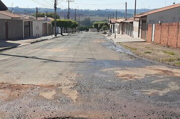 Prefeitura inicia regularização asfáltica no Jardim São José