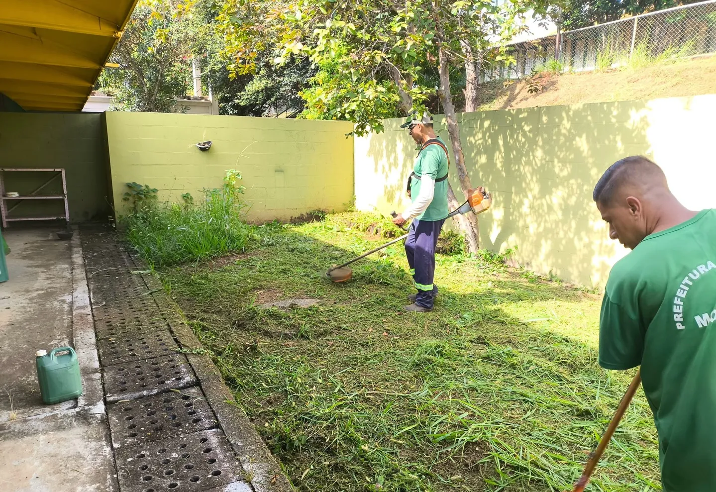  EQUIPE DA LIMPEZA EM DIVERSOS PONTOS DE MOCOCA!