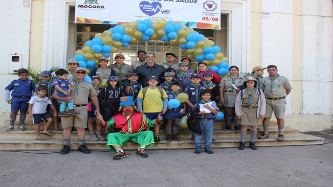 Departamento de Saúde promove evento para o Dia Nacional da Saúde em frente ao gabinete do prefeito