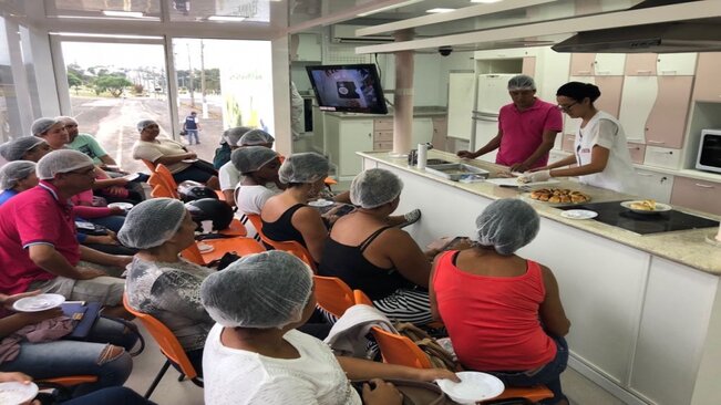 Unidade móvel de “Vida Saudável” do SESI-SP chega à Mococa