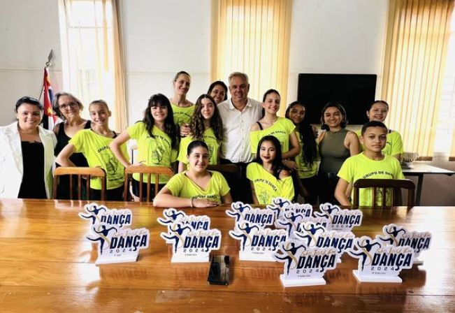 PARABÉNS GRUPO DE DANÇA “PEDRO ÂNGELO CAMIN