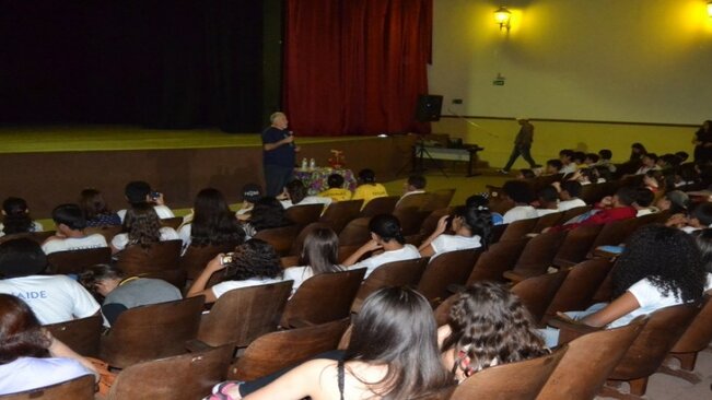 Programa “Viagem Literária” traz dois autores para Mococa