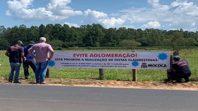 EVITE AGLOMERAÇÃO! >>



A Prefeitura Municipal de Mococa através do Departamento de Comunicação junto à Guarda Municipal e a Defesa Civil, a fim de informar a população sobre a necessidade de evitar aglomerações em chácaras e condomínios, distribuíra