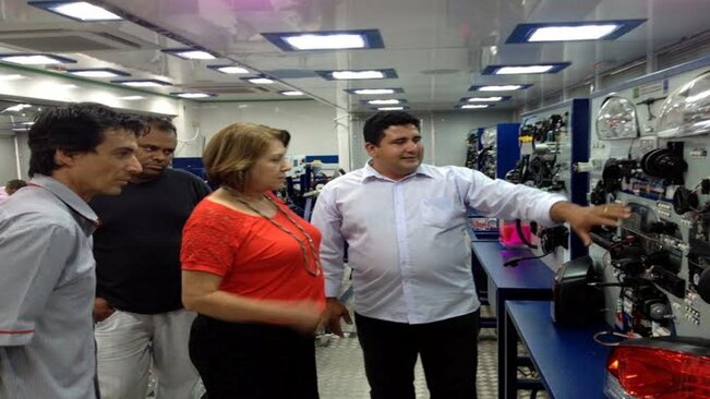 Unidade Móvel de Automação Automotiva oferece cursos em Mococa