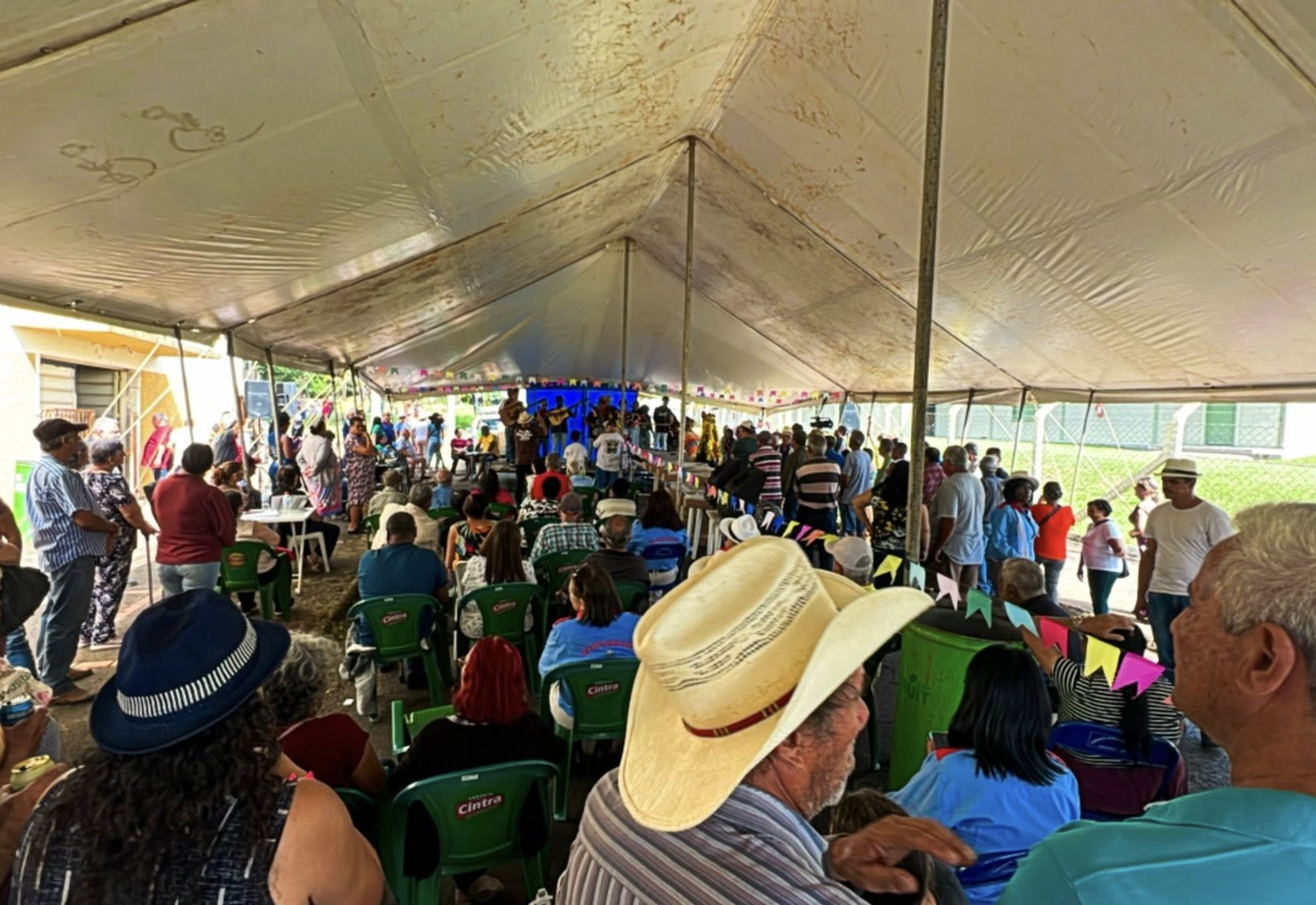 FESTIVAL DE FOLIA DE REIS EM MOCOCA REÚNE MILHARES DE PESSOAS 