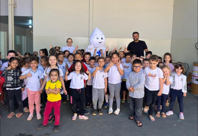 SÁBADO - DIA D DE VACINAÇÃO CONTRA A POLIOMIELITE 