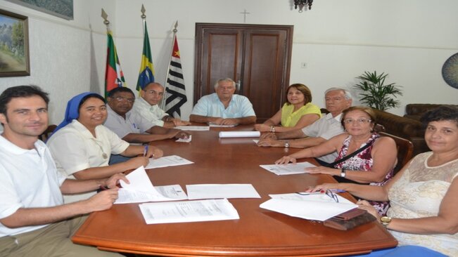 Prefeitura assina R$575mil em convênios através do Fundo da Criança e do Adolescente