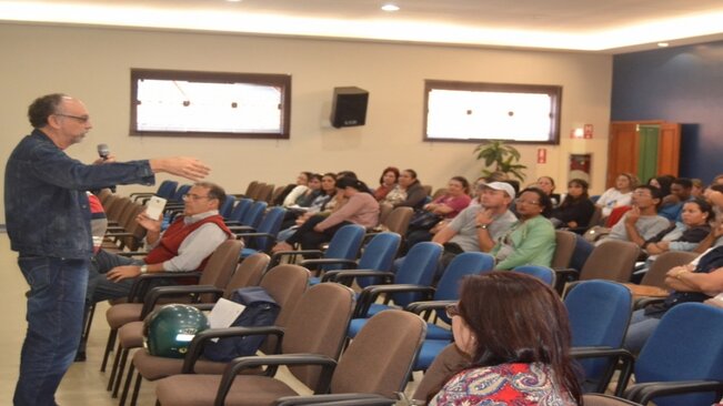 Departamentos municipais realizam diversas ações de combate à Dengue