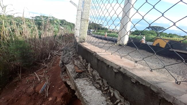 Prefeito de Mococa cobra soluções do Departamento de Estradas de Rodagem sobre erosão na Avenida Tiradentes