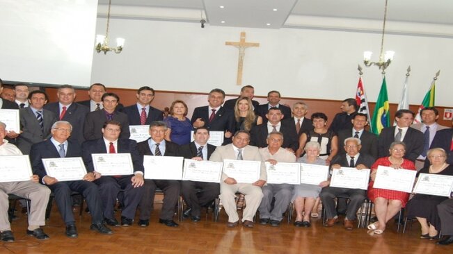 Câmara Municipal faz entrega de Títulos de Cidadania Mocoquense