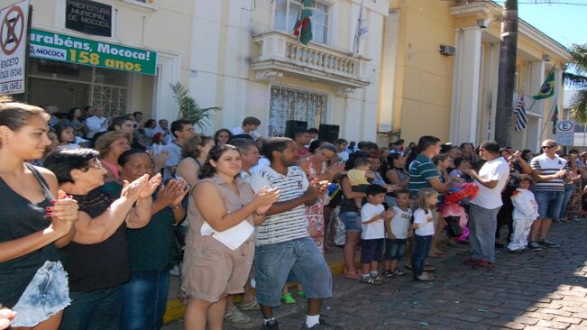 Prefeitura realiza cerimônia cívica em comemoração aos 158 anos de Mococa