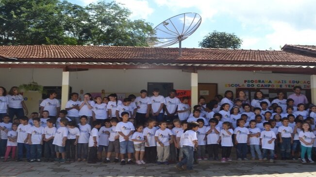 Prefeita Maria Edna faz lançamento da primeira escola municipal em tempo integral de Mococa