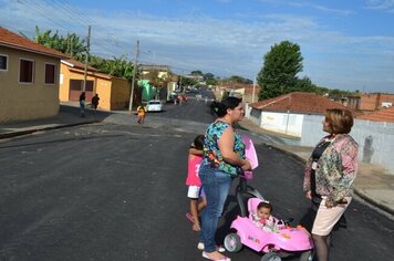 Rua Bahia, na Vila Santa Rosa, recebe recapeamento