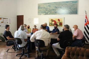PREFEITO PARTICIPA DE REUNIÃO VISANDO PARCERIA COM CREA-SP