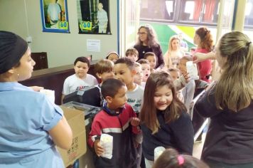 ALUNOS DO ENSINO FUNDAMENTAL VÃO AO CINEMA DE MOCOCA