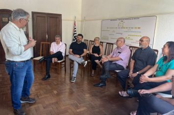 REUNIÃO APRESENTA AÇÕES PARA O ENFRENTAMENTO À DENGUE EM MOCOCA