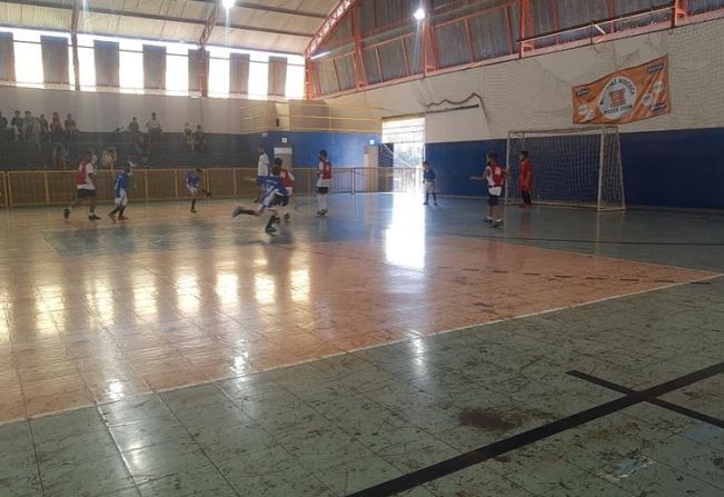 AMISTOSO ENTRE ESCOLAS DE MOCOCA