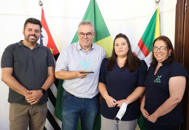 A PREFEITURA DE MOCOCA RECEBE PRÊMIO INÉDITO PELOS RESULTADOS DOS TRABALHOS DE PREVENÇÃO E TRATAMENTO DE SÍFILIS ENTRE GESTANTES