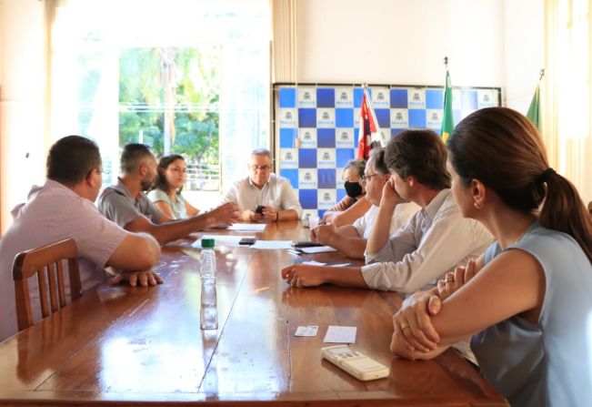 COMITÊ GESTOR DO MERCADO MUNICIPALSE REUNE PARA DISCUTIR SOBRE O MERCADÃO MUNICIPAL